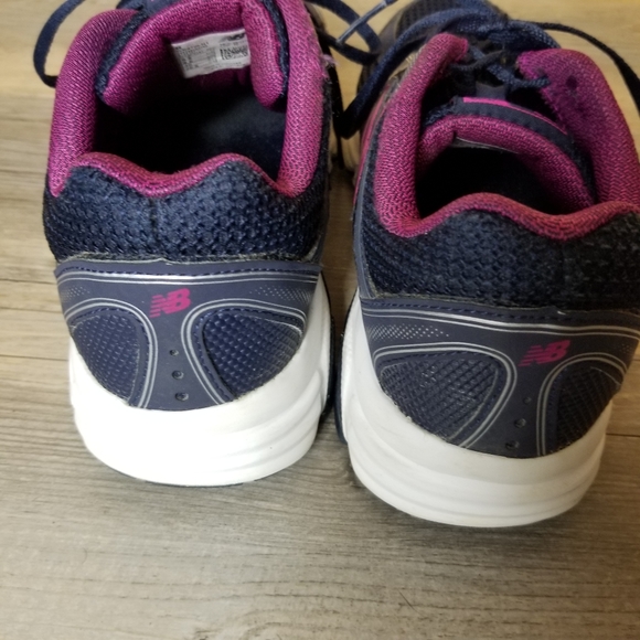 New Balance 470 TechRide Sneaker Running Shoes - Picture 4 of 8